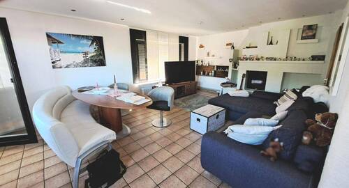 Wohn- und Esszimmer im Erdgeschoss - 