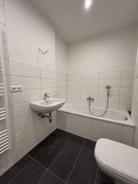 Ansicht 4 - Etagenwohnung mit 84,40 m² in Lugau zur Miete