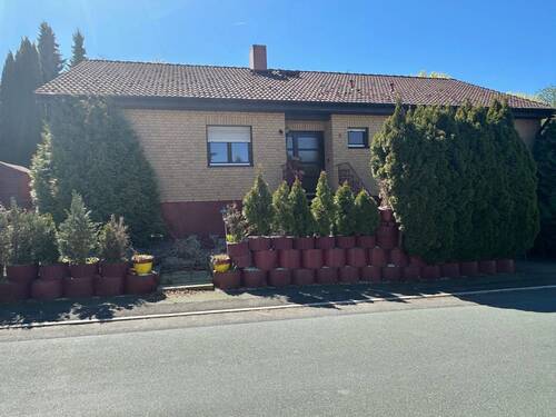 Fassade - 4 Zimmer Einfamilienhaus zum Kaufen in Berg
