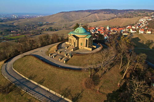 Grabkapelle_Württemberg - Unverbaubare Sicht auf den Württemberg