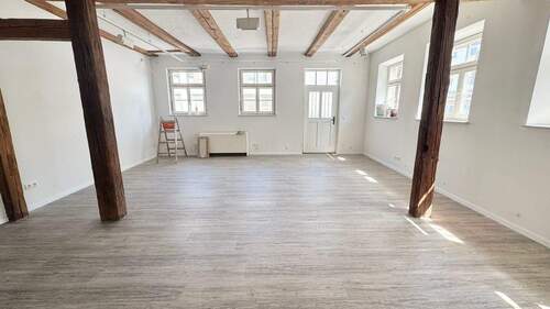 großer Büroraum.jpg - 3 Zimmer Büro in Nürnberg