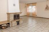 Wohn- und Esszimmer - Doppelhaushälfte mit 120,00 m&sup2; in Straubenhardt zum Kaufen