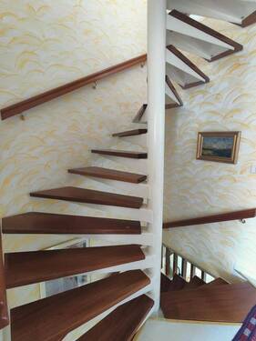 Treppe vom EG zum OG - 