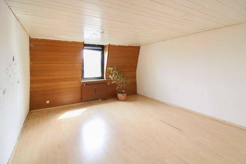 Schlafzimmer1 - 3 Zimmer Etagenwohnung in Wuppertal