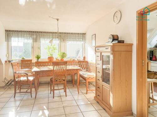 Essen - 1 Zimmer Mehrfamilienhaus, Wohnhaus zum Kaufen in Lülsfeld