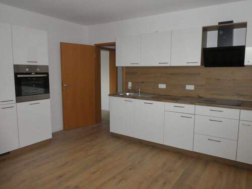 inkl. Einbauküche - 2 Zimmer Etagenwohnung zur Miete in Langensendelbach