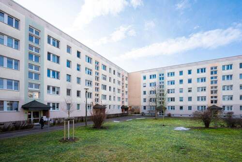 Innenhof - Etagenwohnung mit 60,00 m&sup2; in Jena zum Kaufen