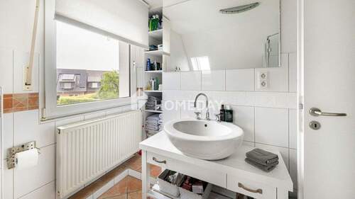 1. OG Badezimmer 2 - 