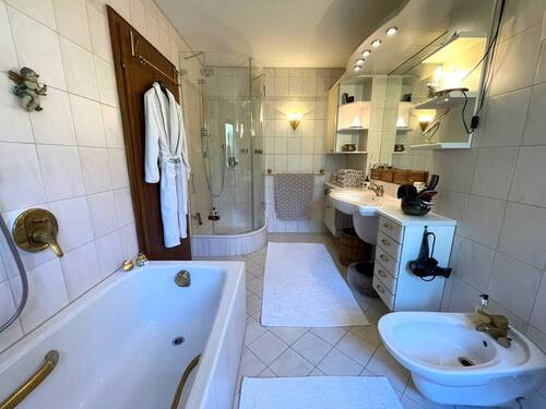 Erdgeschoss - Badezimmer - Foto 2 - 
