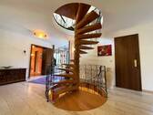 Erdgeschoss - Treppe - 