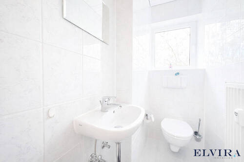 separates WC - 