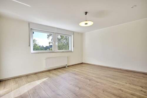 OG Schlafzimmer 1 - 