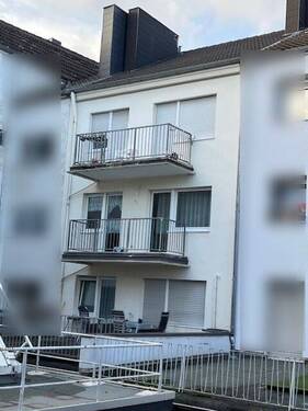 Rückansicht - Wohn und Geschäftshaus in DN City