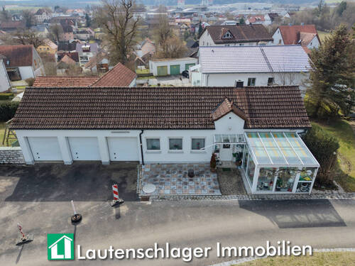 Kompakte Gewerbeimmobilie - 2 Zimmer Büro zum Kaufen in Lauterhofen