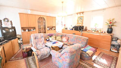 Büro 2 (oder Wohn-/Schlafraum) - 