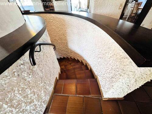 Treppe zum Kellergeschoss - 