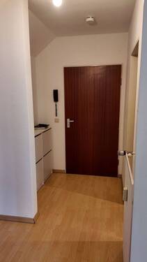 Eingangsbereich - 2 Zimmer Etagenwohnung zur Miete in Monheim am Rhein