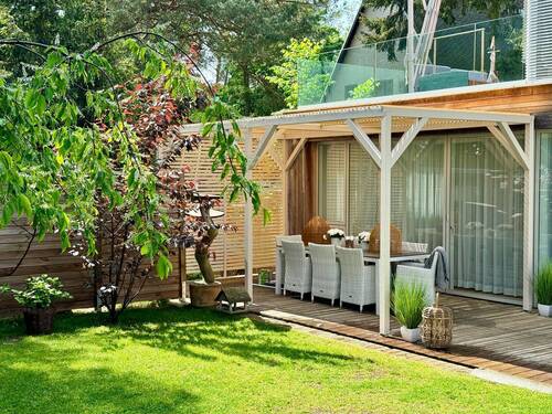 Detail Terrasse - 7 Zimmer Einfamilienhaus in Berlin