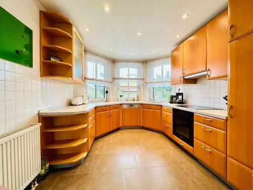 Einbauküche im Erdgeschoss - 