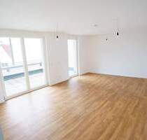 Attraktive 3-Zimmer Wohnung mit Balkon, EBK und Tiefgarage in Erlangen-Süd