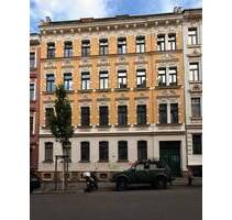 Altbaucharme mit Balkon nähe Leipziger Auwald