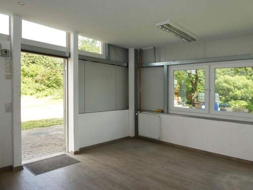 Büro mit Außenzugang - 