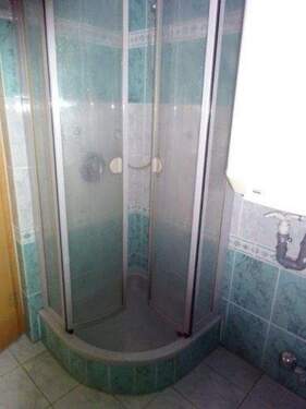 ....und Dusche - 
