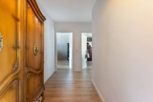 Flur - 2 Zimmer Etagenwohnung zum Kaufen in Schwerte