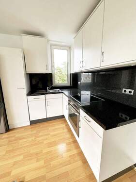 Küchenzeile - Etagenwohnung mit 53,00 m² in Ludwigshafen-Mundenheim zum Kaufen