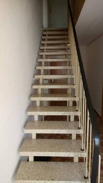 Treppe zum 1. Stock - 