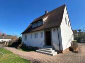 Ansicht Eingangsseite - 6 Zimmer Einfamilienhaus zum Kaufen in Langenzenn
