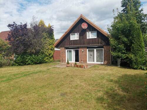 Ansicht - 4,5-Zimmer-Einfamilienhaus mit Carport in bevorzugter Wohnlage
