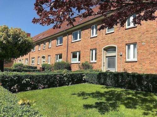 Außenansicht - 2 Zi.-Whg., zentrumsnah, ruhig, geringes Hausgeld, Kfz-Stellplatz