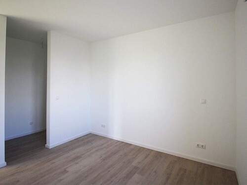 Schlafzimmer mit begehbarem Kleiderschrank - 