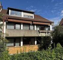 Tolles Dreifamilienhaus in Wangen mit doppelter Garage und attraktivem Vermietungspotential - Stuttgart