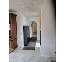 WOHNEN AUF ZEIT all inklusiv Großzügige 2 Zimmer Wohnung, Küche, Bad, 2 KFZ Stellplätze - Singen (Hohentwiel) Überlingen