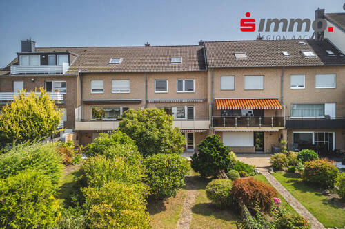 Titelbild - 5 Zimmer Einfamilienhaus zum Kaufen in Mönchengladbach