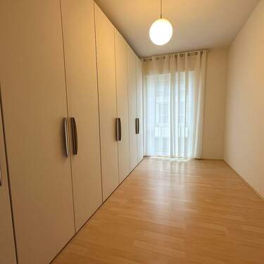 Ankleidezimmer/Büro - 