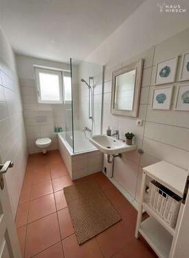 Badmöblierung - Beispiel - 