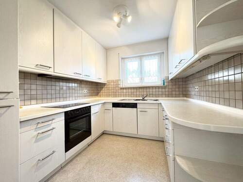 Küche mit Einbauküche - 