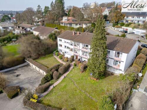 Hausansicht - 2 Zimmer Mehrfamilienhaus, Wohnhaus in Waiblingen