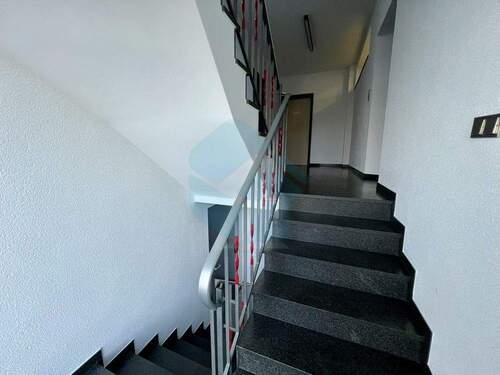 Bild 3 - Halle in Langgöns / Oberkleen