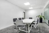 Regus Südwestpark 4497 Nürnberg Germany Large Meet - Büro in Chemnitz