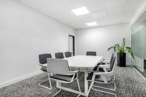 Regus Südwestpark 4497 Nürnberg Germany Large Meet - Büro in Chemnitz