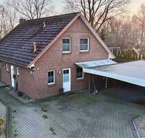 Familienglück garantiert: Einfamilienhaus in Sackgassenlage - Krumstedt