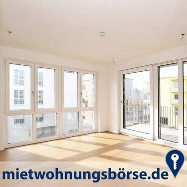 Wohnzimmer - AIGNER - Erstklassige 2-Zimmer-Wohnung auf Neubauniveau, füßläufig zur S-Bahn