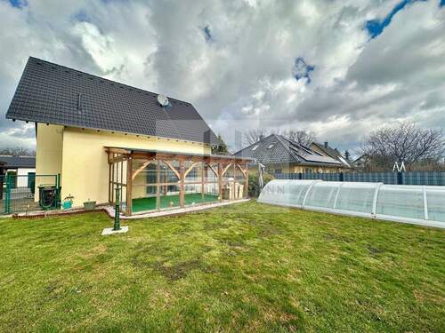 Garten mit Pool - 