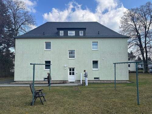 Fassade 1 - 2 Zimmer Etagenwohnung in Netzschkau