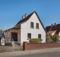 Nahezu zum Bodenwert: Grundstück mit Altbestand und Entwicklungspotenzial - Neu-Isenburg