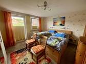 Schlafzimmer mit Zugang zum... - 